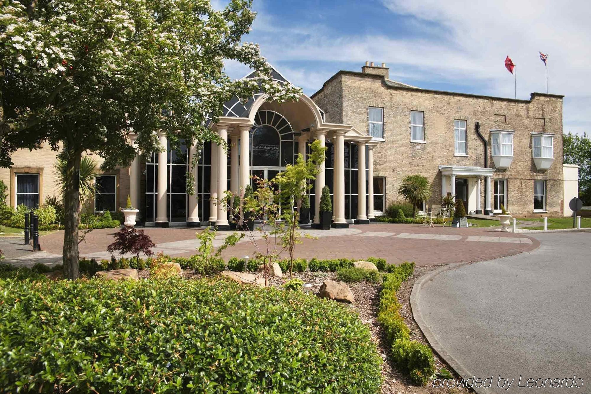 Mercure York Fairfield Manor Hotel Exteriör bild